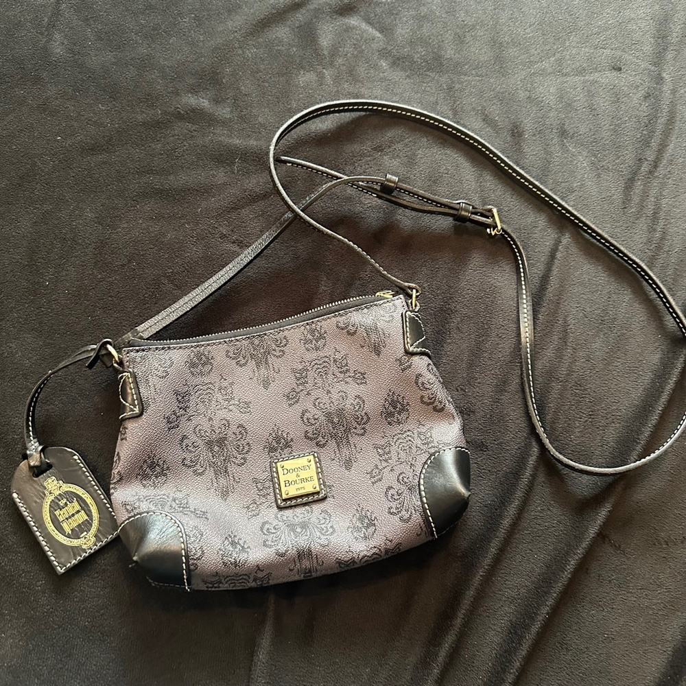 Disney Dooney & Bourke Haunted Mansion Wallpaper Crossbody Bag Gray & Black - Picture 2 of 8